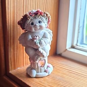 Vintage 1997 Rose Quartz Cherub Dreamsicles Sculpture